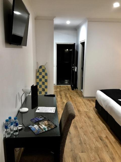 Motel Alexandra Hills 4*