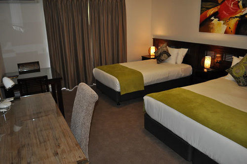 Alexandra Hills 4*